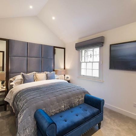 Spectacular Knightsbridge House Harrods 1 Minute Villa London Bagian luar foto